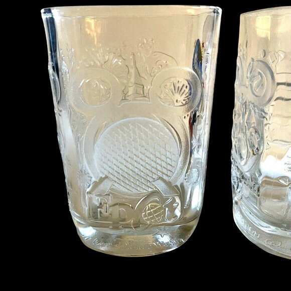 Set of 2 VTG McDonald’s issue 2000 Disney World Celebration collector’s glasses - Picture 3 of 5